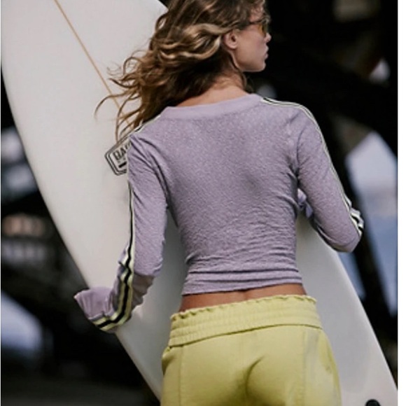 Free People Recovery top in lilac/highlighter green racing stripe size Small - Picture 3 of 9